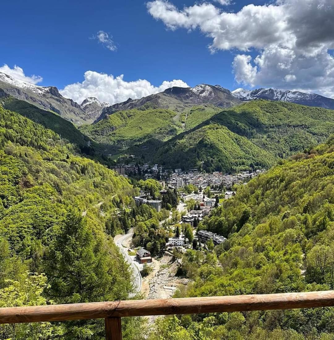 Casa Vacanze Limone リモーネ・ピエモンテ エクステリア 写真
